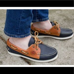 Vintage Dooney and Bourke Loafers